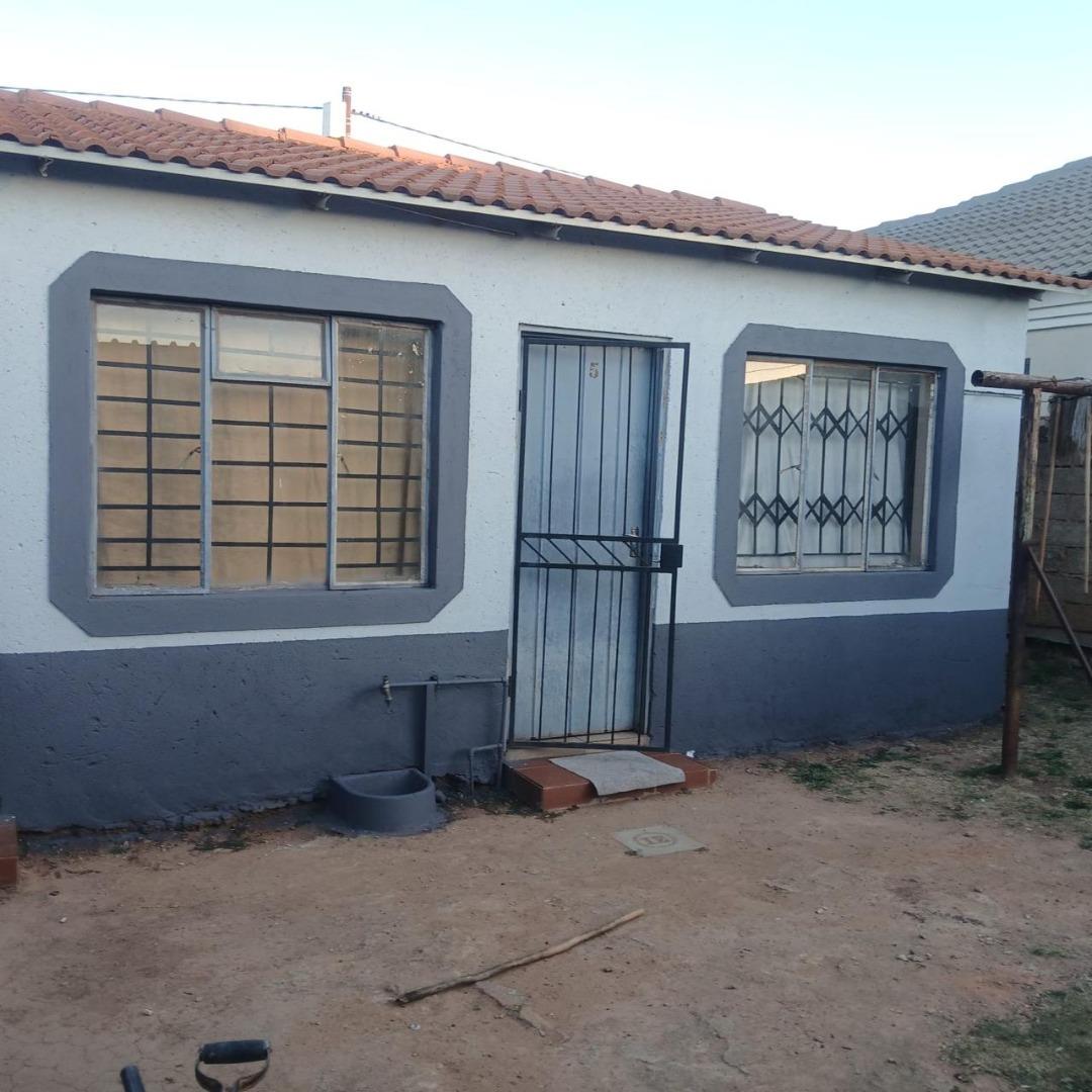 8 Bedroom House for Sale - Gauteng